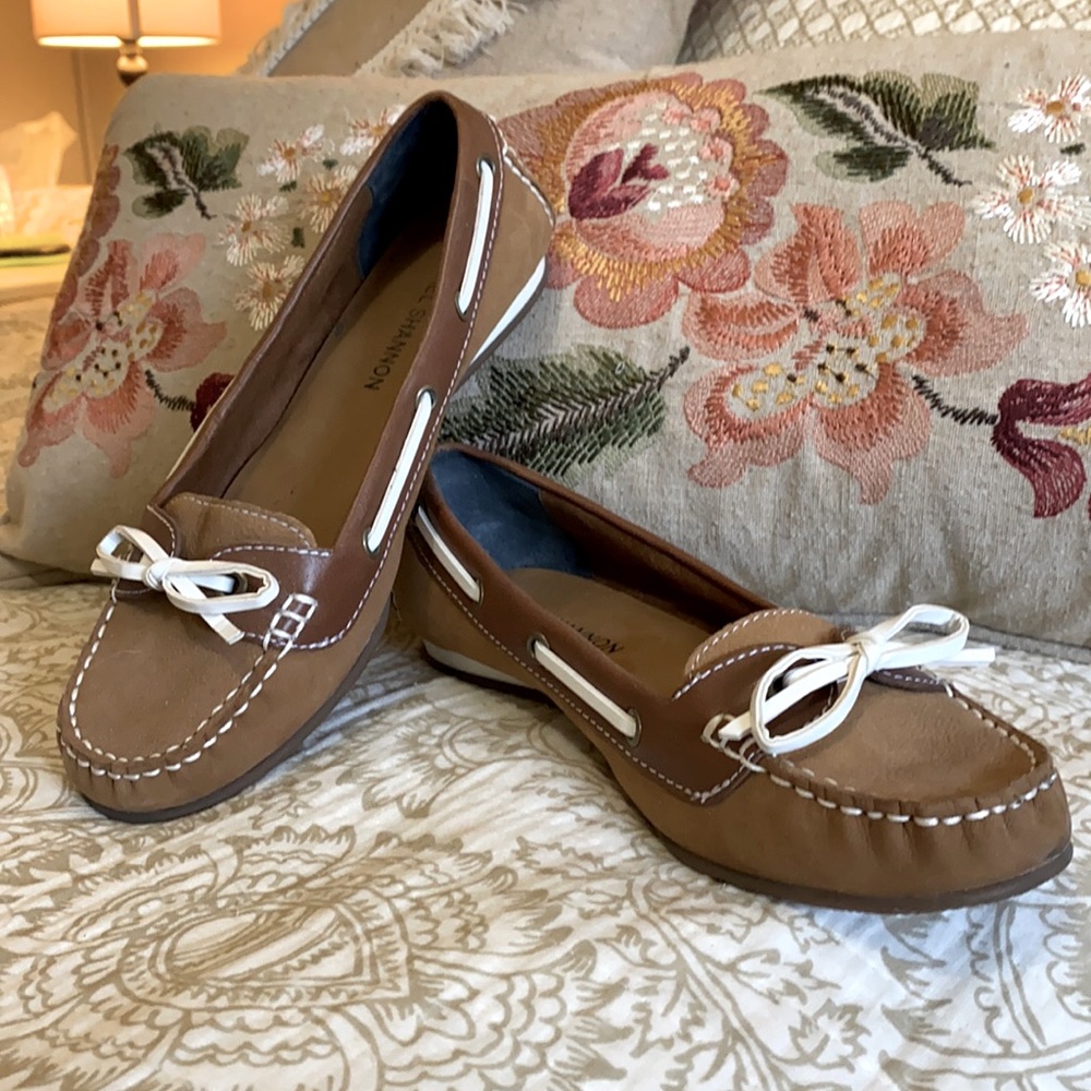 Worn once! Michael Shannon ballet flat boat shoes